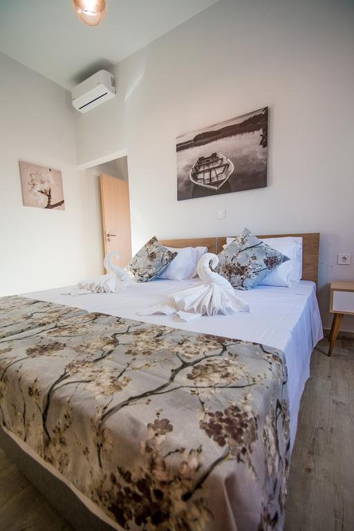 Mare Civitas Apartments Chania  Bagian luar foto