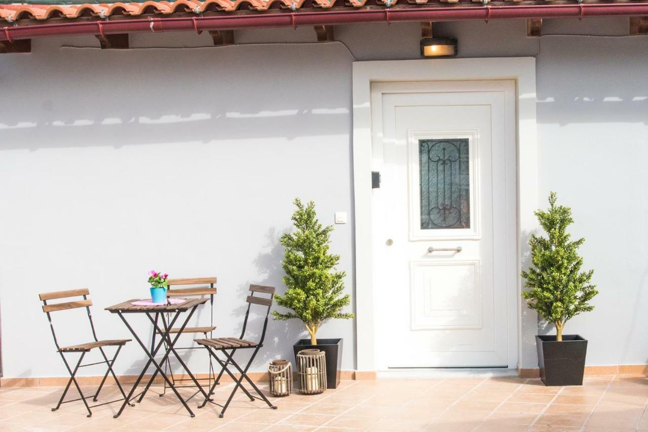 Mare Civitas Apartments Chania  Bagian luar foto